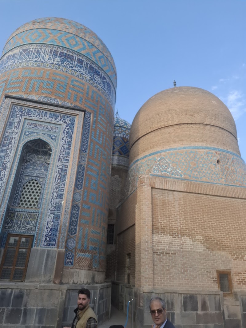 مجسمه شاه اسماعیل صفوی - مجسمه شاه اسماعیل صفوی, Ardabil, Ardabil Province, Ardabil, Sheikh safi al-din ardabili, پیاده راه شیخ صفی الدین اردبیلی (Sheykh safialdin Ardabili Plazza, 67XR+F3P, Iran