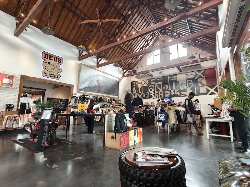 Deus Ex Machina - Temple of Enthusiasm - Deus Ex Machina - Temple of Enthusiasm Jl. Batu Mejan Canggu No.8, Canggu, Kec. Kuta Utara, Kabupaten Badung, Bali 80361, Indonesia