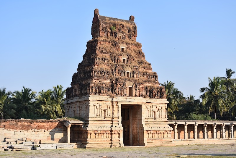 Ancient Shri Pattabhirama Swamy Temple - Ancient Shri Pattabhirama Swamy Temple, 8F4M+74G, Kamalapura, Karnataka 583221, India