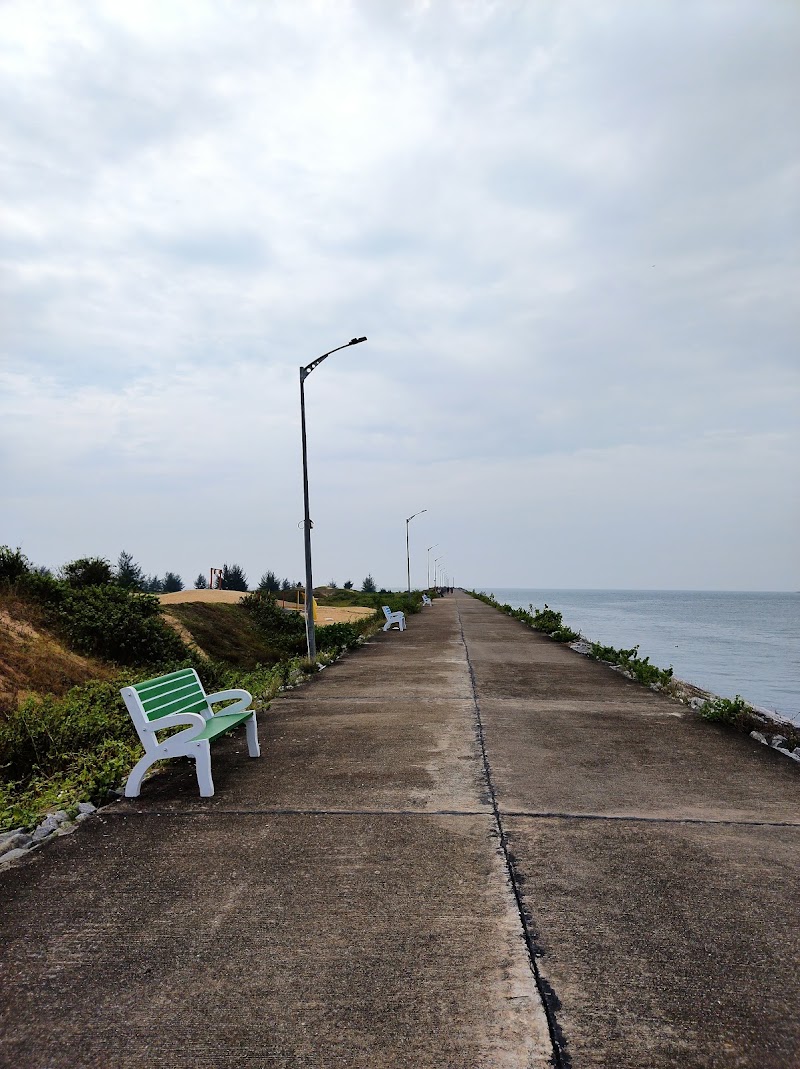 Kodi Sea Walk Viewpoint - Kodi Sea Walk Viewpoint JMJ7+8RG, Kodi Beach Rd, Karnataka 576217, India