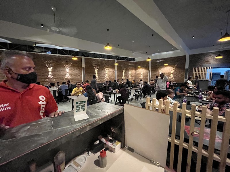 Lad Restaurant, wakad