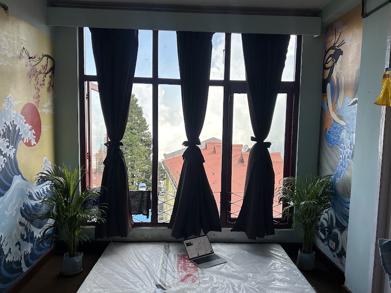 Pathfinder’s Nest Hostel - Pathfinder’s Nest Hostel Jalapahar Rd tungsung Basti, beside SBI, Jalapahar, Darjeeling, West Bengal 734101, India
