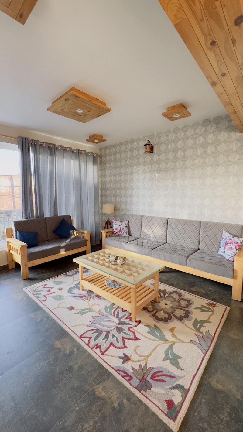 The Mountain Escape ( A Luxury home stay) - The Mountain Escape ( A Luxury home stay), Sargakhet, Mukteshwar, South Gola Range, Uttarakhand 263138, India