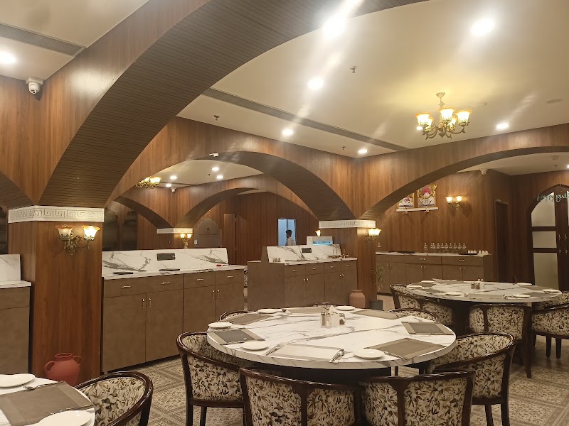 The London Table - The London Table 3rd Floor, Indiabulls Mega Mall, T1, Meera Nagar, Jhalamand, Jodhpur, Rajasthan 342016, India
