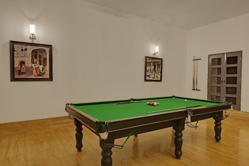 The Hunting Lodge - Luxury Resort in Udaipur, Organic Luxury Resort - The Hunting Lodge - Luxury Resort in Udaipur, Organic Luxury Resort Near Mahraja college of Management, NH 76, Airport Road, Udaipur, Rajasthan 313001, India
