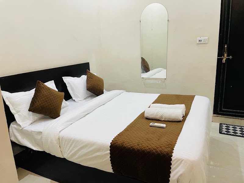 Hotel O Sagar - Hotel O Sagar G, sab, city center, plot number 61, Tekri Rd, opposite Rishabh travels, Central Area, Udaipur, Rajasthan 313001, India