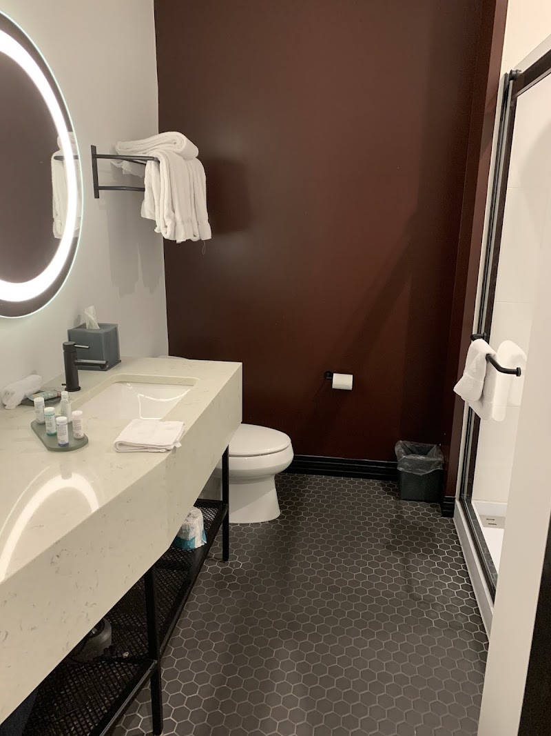 TRYP by Wyndham Pittsburgh/Lawrenceville Boutique Hotel - TRYP by Wyndham Pittsburgh/Lawrenceville Boutique Hotel, 177 40th St, Pittsburgh, PA 15201, USA
