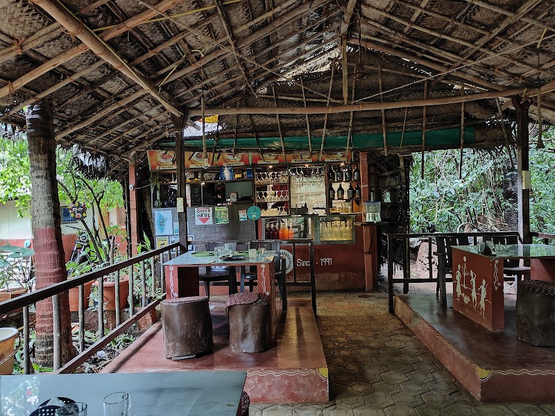 Halfway Home - Halfway Home Kudle Beach Rd, Dandebagh, Gokarna, Karnataka 581326, India