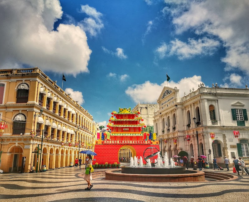 Senado Square