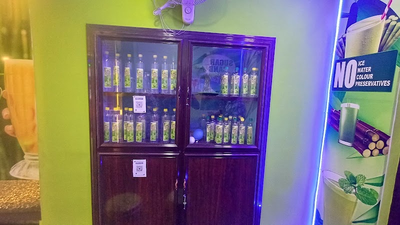 SUGARCANE JUICE WORLD VARKALA (BR ORGANIC WORLD) - SUGARCANE JUICE WORLD VARKALA (BR ORGANIC WORLD), Sugarcane Juice World, Railway Station Road, opposite Petrol Pump, near AG Cafe Maithanam, Varkala, Keralam 695141, India