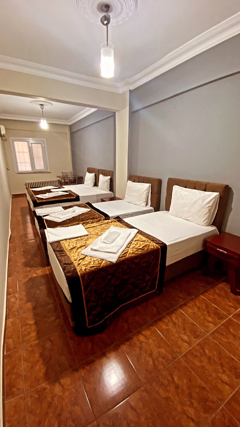 Harran Hotel - Harran Hotel, Mimar Hayrettin, Tiyatro Cd. No:52, 34126 Fatih/İstanbul, Türkiye