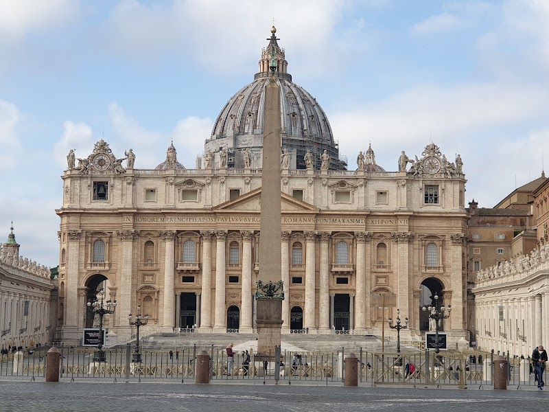 Saint Peter's Square - Saint Peter's Square, Piazza San Pietro, 00120