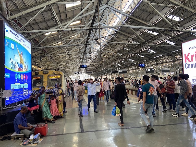 CSMT - CSMT Chhatrapati Shivaji Terminal, Dr Dadabhai Naoroji Rd, Chhatrapati Shivaji Terminus Area, Fort, Mumbai, Maharashtra 400001, India