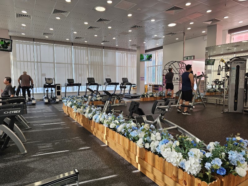Hang Hau Sports Centre - Hang Hau Sports Centre, 38號 Pui Shing Rd, Tseung Kwan O, New Territories, Hong Kong