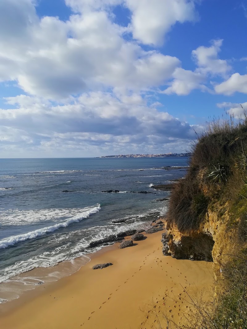 Praia das Avencas - Praia das Avencas, Av. Marginal 3366, Lisboa, Portugal
