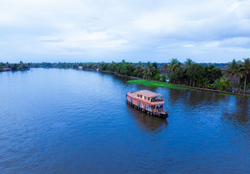 Canal Cruise Houseboats - Canal Cruise Houseboats, Heandry events, Choolakadavu Road, Punnamada, Kottankulangara, Alappuzha, Aryad South, Keralam 688006, India
