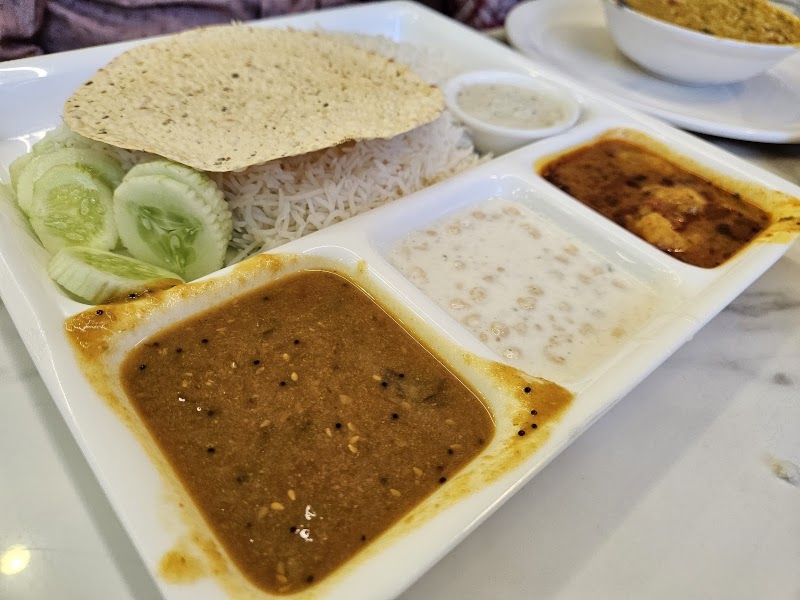 Shree Ganga, Nanakheda - Shree Ganga, Nanakheda 6, C-21 Mall, Nanakheda, Dipti Parisar, Ujjain, Madhya Pradesh 456010, India