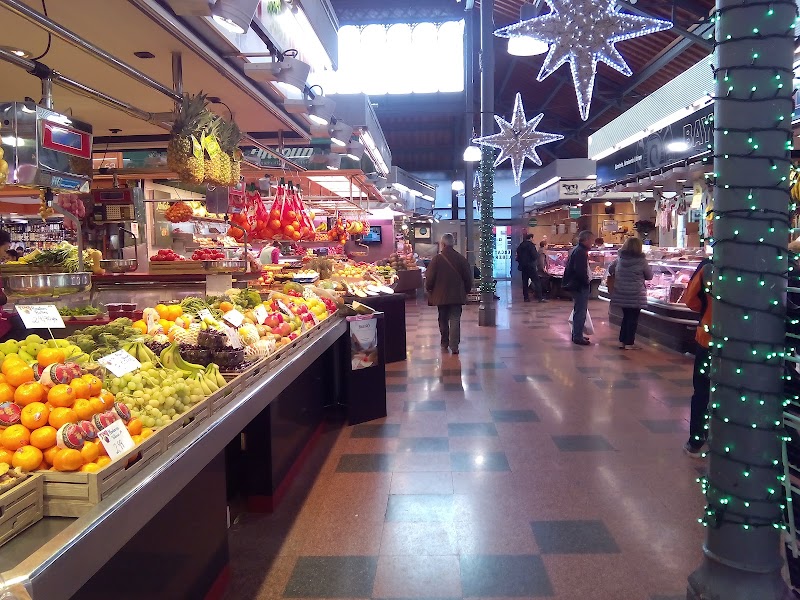 Mercat de la Llibertat - Mercat de la Llibertat Plaça de la Llibertat, 27, Gràcia, 08012 Barcelona, Spain