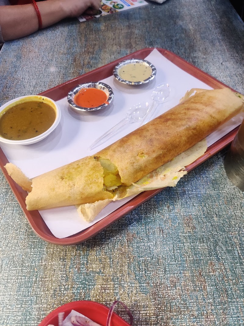 Tarachand Chhole Bhature Wale - Tarachand Chhole Bhature Wale नियर हनुमान मंदिर, 499, छोटा बाजार, Chotta Bazar, Kasturba Nagar, Shahdara, Delhi, 110032, India