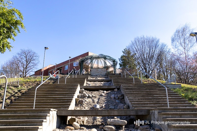 Rajská Zahrada - Rajská Zahrada U Rajské zahrady, 130 00 Praha 3-Žižkov, Czechia