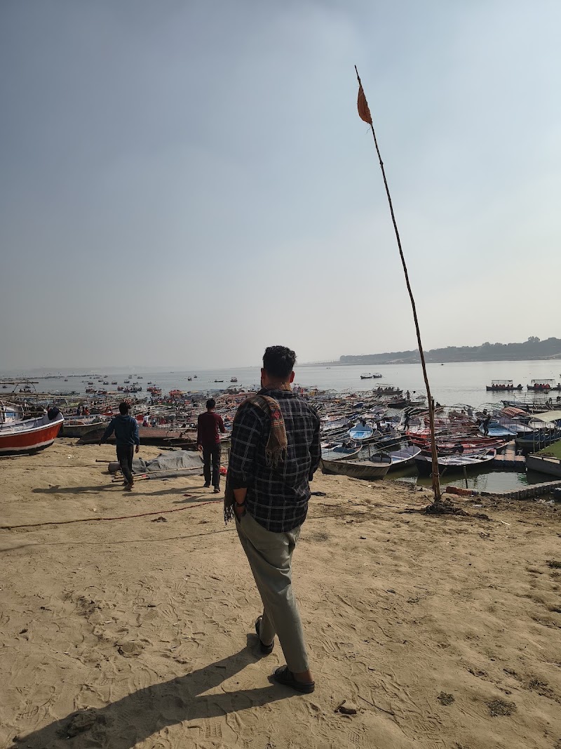 Prayagraj Marine drive - Prayagraj Marine drive FV4P+Q2F, Daraganj, Prayagraj, Uttar Pradesh 211002, India