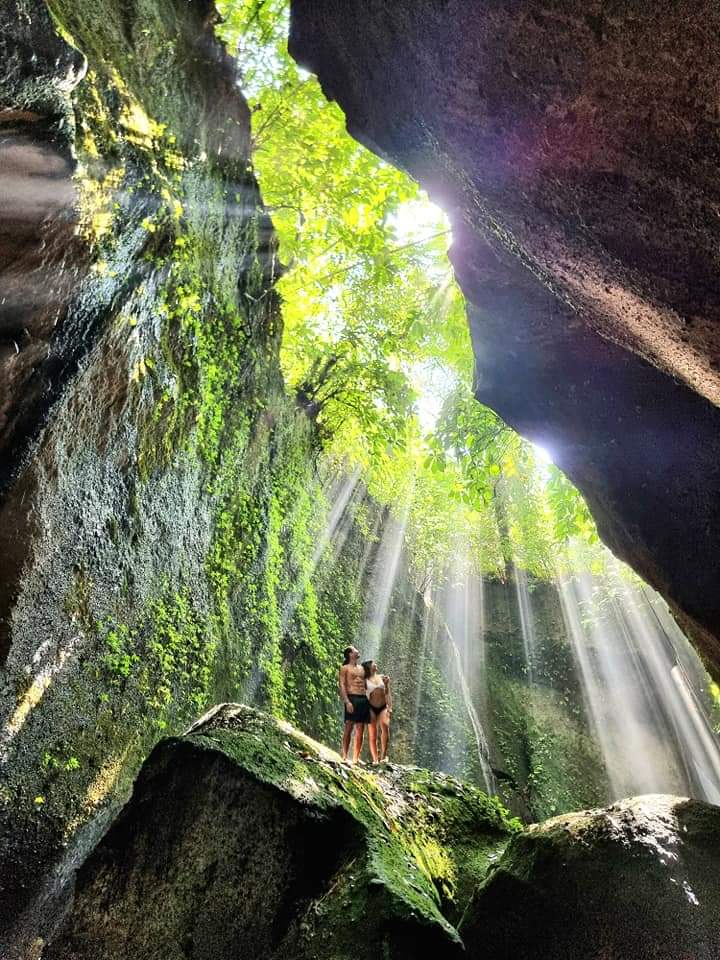 Tukad Cepung Waterfall - Tukad Cepung Waterfall Jl. Tembuku, Tembuku, Kec. Tembuku, Kabupaten Bangli, Bali 80671, Indonesia