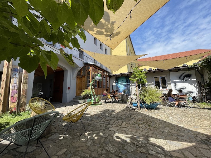 Travel cafe Písek - Travel cafe Písek Komenského 87, Budějovické Předměstí, 397 01 Písek-Písek 1, Czechia