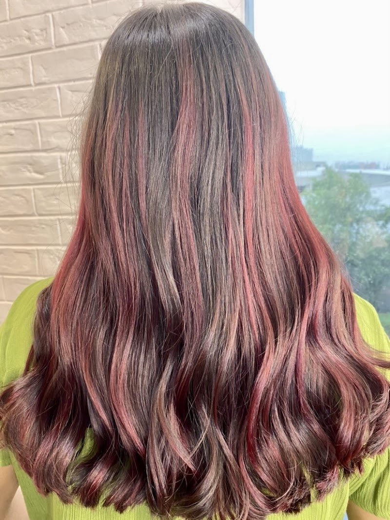 Geetanjali Salon | Nexus Elante, Chandigarh - Geetanjali Salon | Nexus Elante, Chandigarh, Shop No 209, Second Floor, Elante Mall, nearby Hamley's Toys, Industrial Area Phase I, Chandigarh, 160002, India