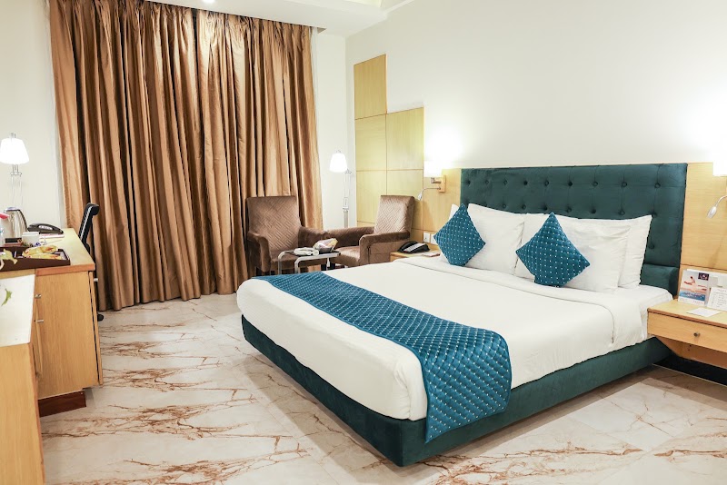 Ramada by Wyndham Neemrana - Ramada by Wyndham Neemrana M 2, RIICO Industrial Area, Neemrana, Shahjahanpur, Rajasthan 301706, India