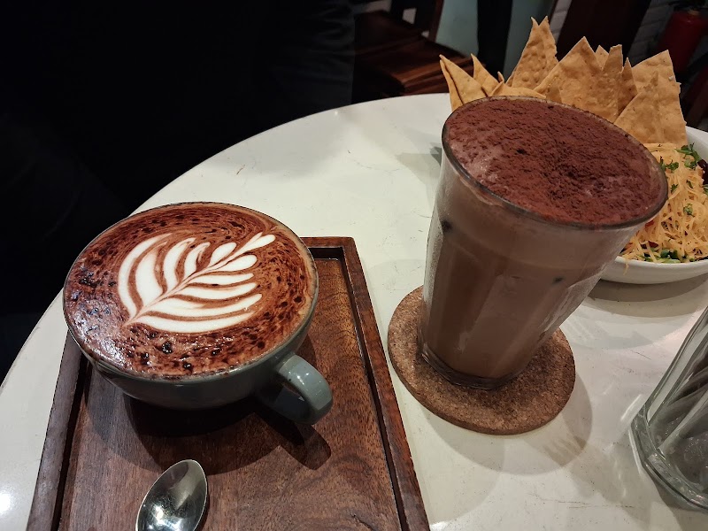Boojee Cafe - Boojee Cafe Shop No 6, 29, New Kantwadi Rd, off Perry Cross Road, Bandra West, Mumbai, Maharashtra 400050, India