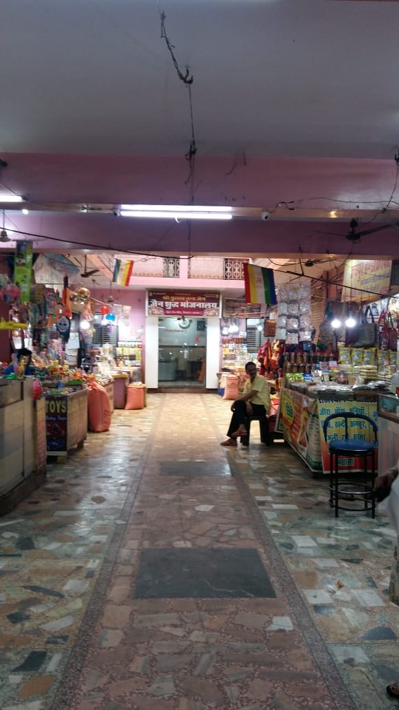 Shri Gulab Chand Jain, Jain Shudh Bhojanalya - Shri Gulab Chand Jain, Jain Shudh Bhojanalya, Khuntala Mohalla, Tijara, Rajasthan 301411, India