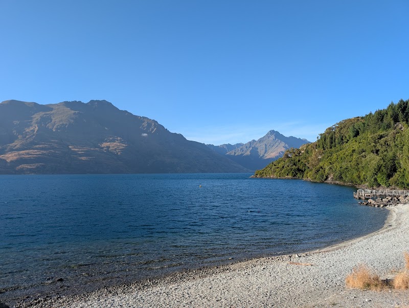 Sunshine Bay Track - Sunshine Bay Track, 28 Evergreen Place, Sunshine Bay, Queenstown 9300, New Zealand