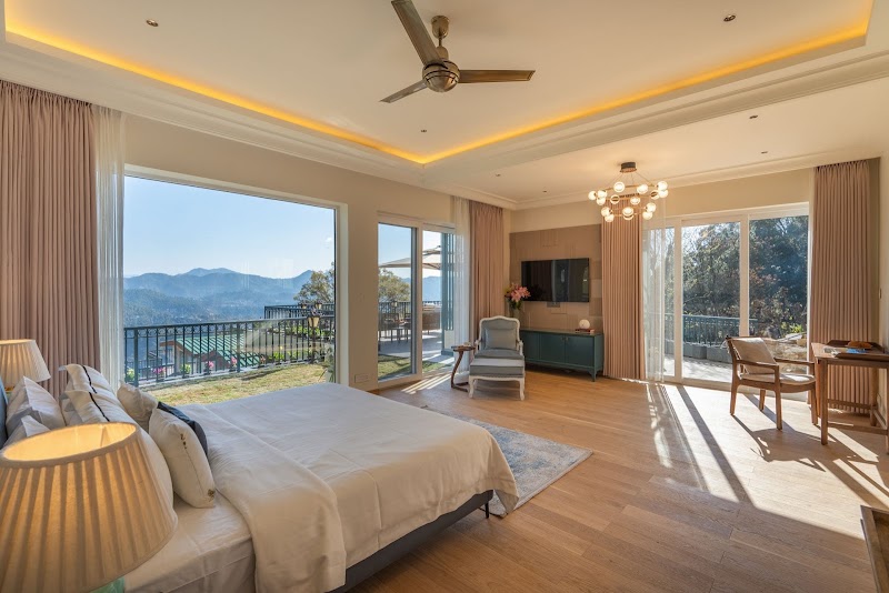 StayVista at Chestnut Manor - StayVista at Chestnut Manor, Road, near Glen View Resort, Dochi, Kasauli, Himachal Pradesh 173204, India