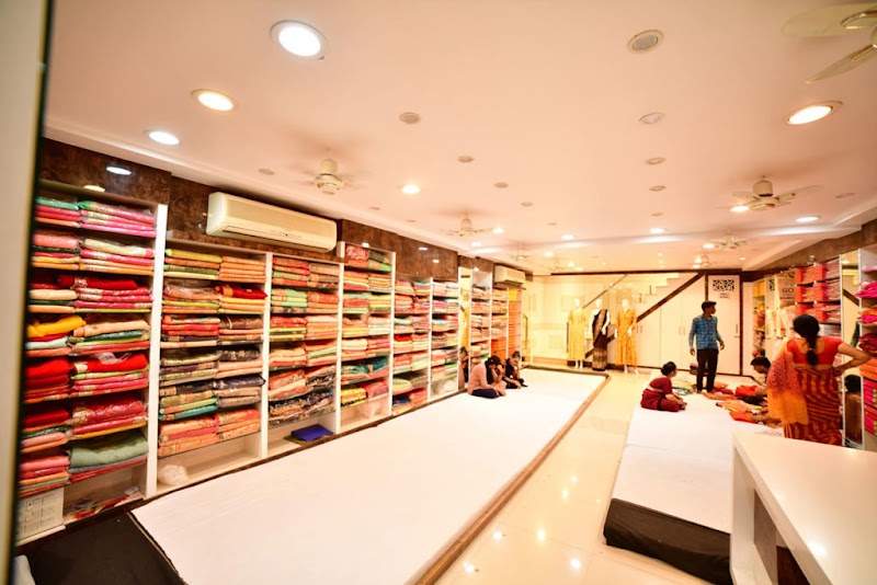 Goyal Saree Emporium - Goyal Saree Emporium Shop No, 8, Lal Ji Sand Ka Rasta, Chaura Rasta, Modikhana, Jaipur, Jaipur Nagar Nigam Area, Rajasthan 302003, India