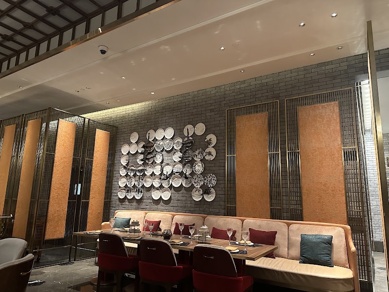 House of Ming - House of Ming Taj Mansingh Hotel Rd, near Jsc VTB Bank, South Block, Man Singh Road Area, New Delhi, Delhi 110011, India