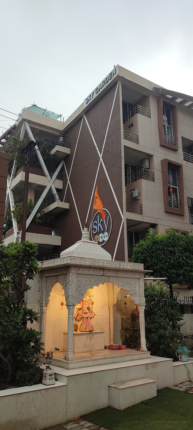 Sky Garden - Sky Garden, 6MXJ+8RH, Jivan Vihar, Raipur, Purena, Chhattisgarh 492012, India