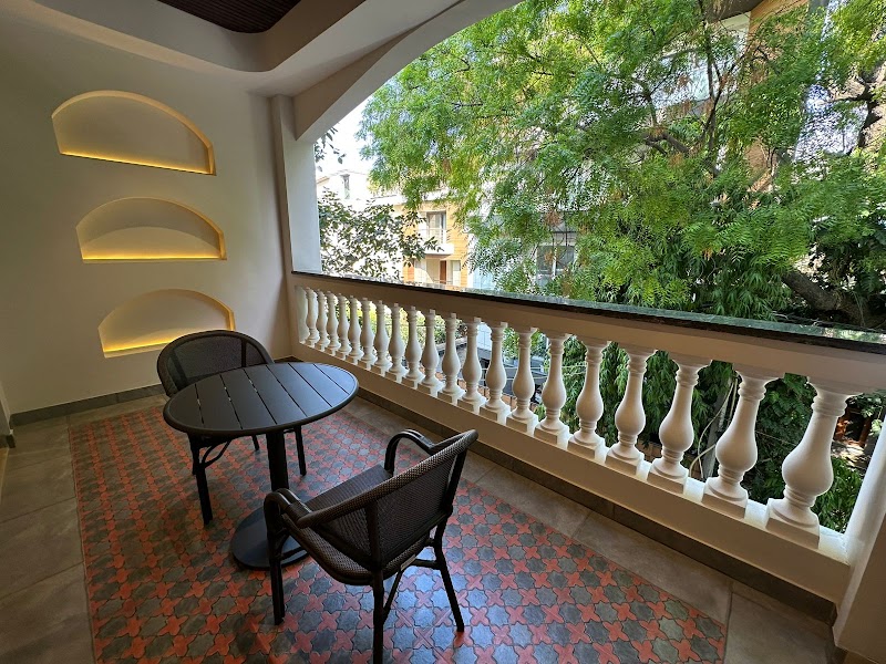 South Delhi Houses - South Delhi Houses K-1/110, EPDP Rd, Block K 1, Chittaranjan Park, New Delhi, Delhi 110019, India