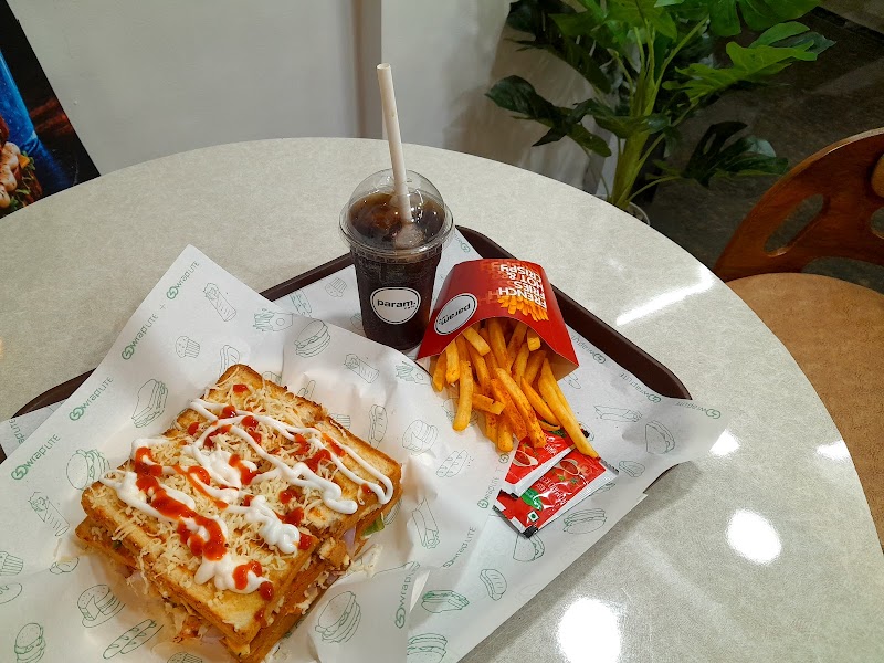 Param. Cafe - Param. Cafe, Basement, SLT Water Front, marine drive, Moulipara, Telibandha, Raipur, Chhattisgarh 492001, India