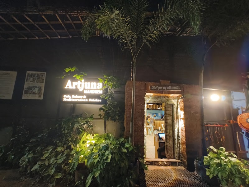 Artjuna Cafe, Mandrem - Artjuna Cafe, Mandrem, Junas Waddo, Mandrem, Goa 403527, India