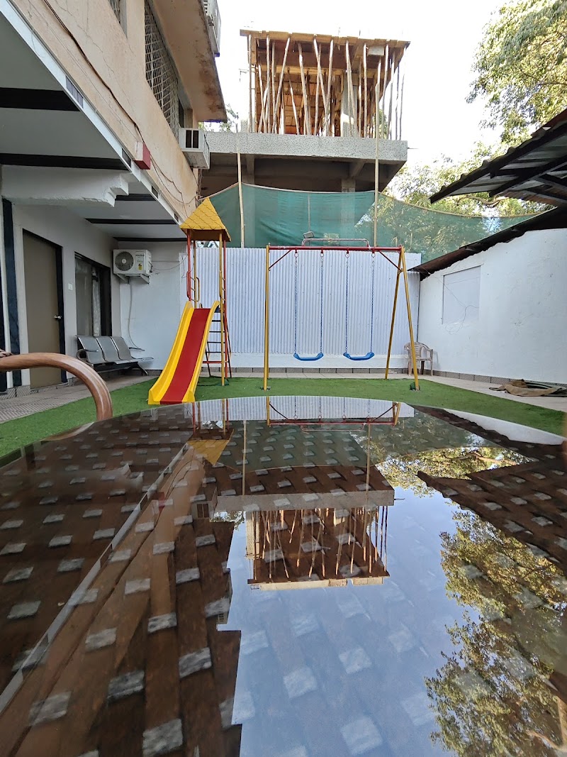 HOTEL POINT VIEW - HOTEL POINT VIEW, MG Rd, near Khandala point, Matheran, Maharashtra 410102, India