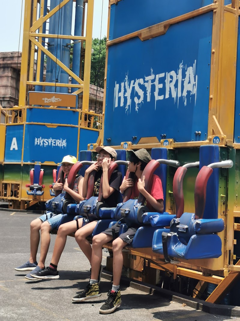 Hysteria - Hysteria 9 No.10, RT.9/RW.10, Ancol, Kec. Pademangan, Jkt Utara, Daerah Khusus Ibukota Jakarta 14430, Indonesia