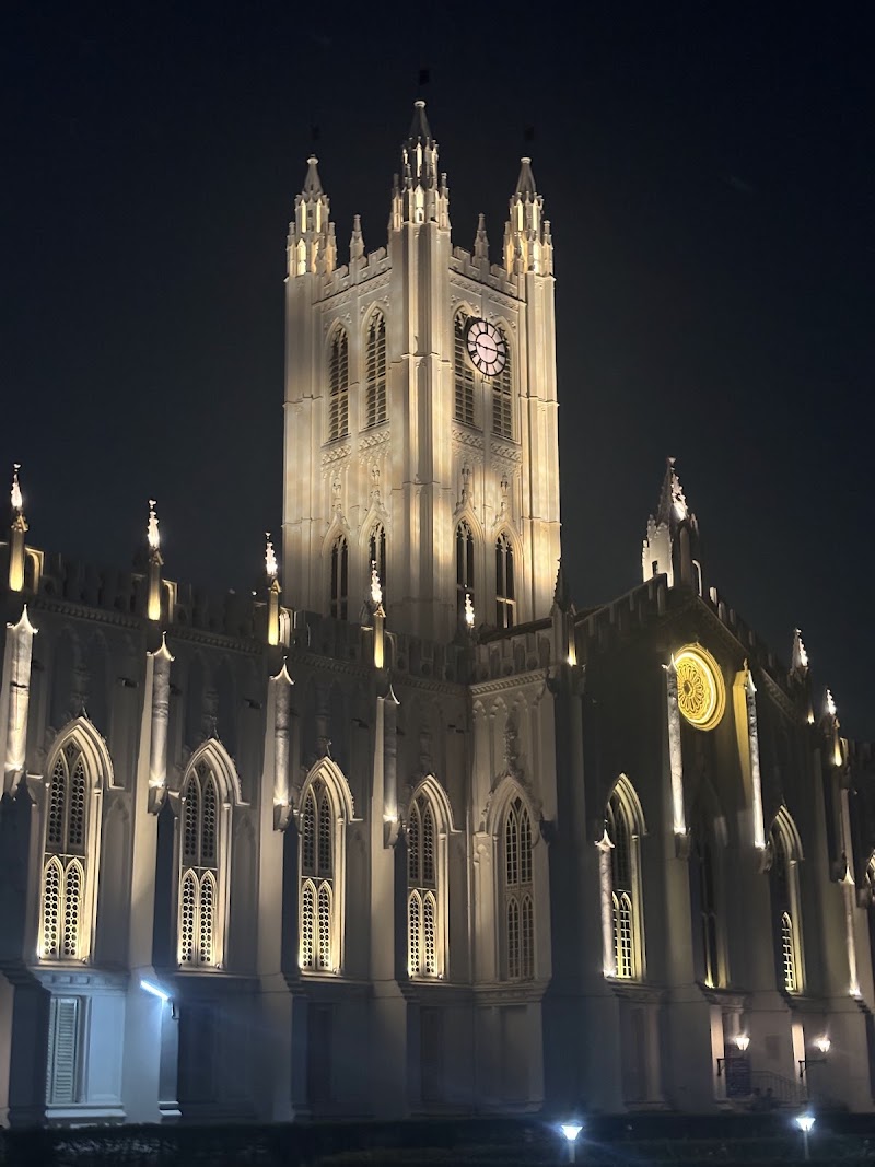 St. Paul's Cathedral - St. Paul's Cathedral Rabindra Sadan, 1A, Cathedral Rd, Maidan, New Market Area, Kolkata, West Bengal 700071, India