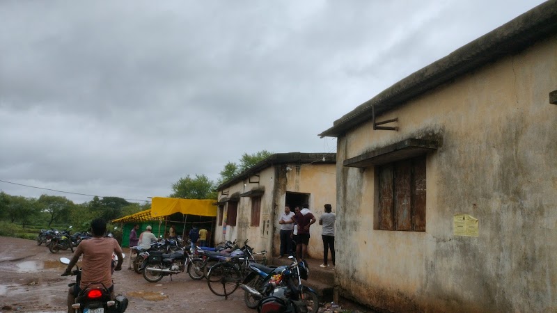 Desi bhatti - Desi bhatti, J32G+V45, Unnamed Road, Dansara, Chhattisgarh 496445, India