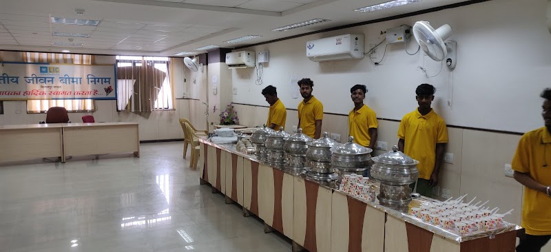 Eden Cafe and Restaurant - Eden Cafe and Restaurant, Jarhabhata Rd, near Indu Chowk, Bilaspur, Masanganj, Chhattisgarh 495001, India