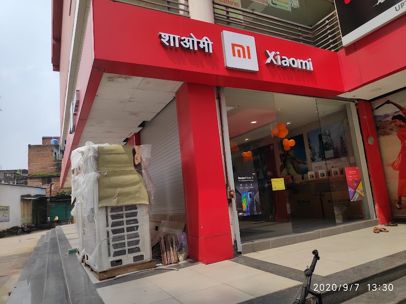MI STORE - MI STORE, V9WW+46H, Gauri Shankar Mandir Rd, Raigarh, Chhattisgarh 496001, India