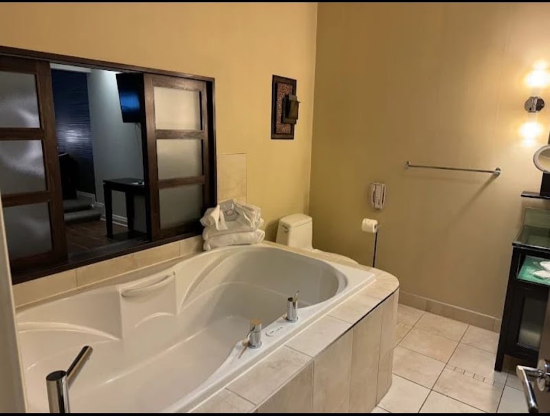 Dubai Style Luxury Spa Goa - Dubai Style Luxury Spa Goa Shop no 8, near Valentines Retreat, Candolim, Goa 403515, India
