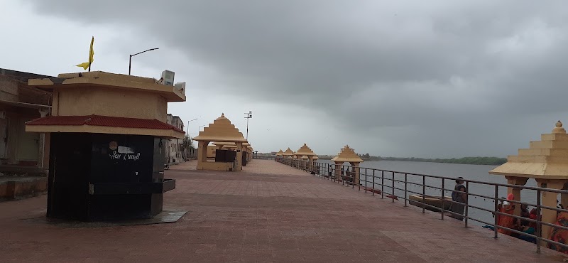 Somnath Temple - Usmanpura - Somnath Temple - Usmanpura 2HX9+G4Q, Usmanpura Rd, Shanti Nagar, Usmanpura, Ahmedabad, Gujarat 380013, India