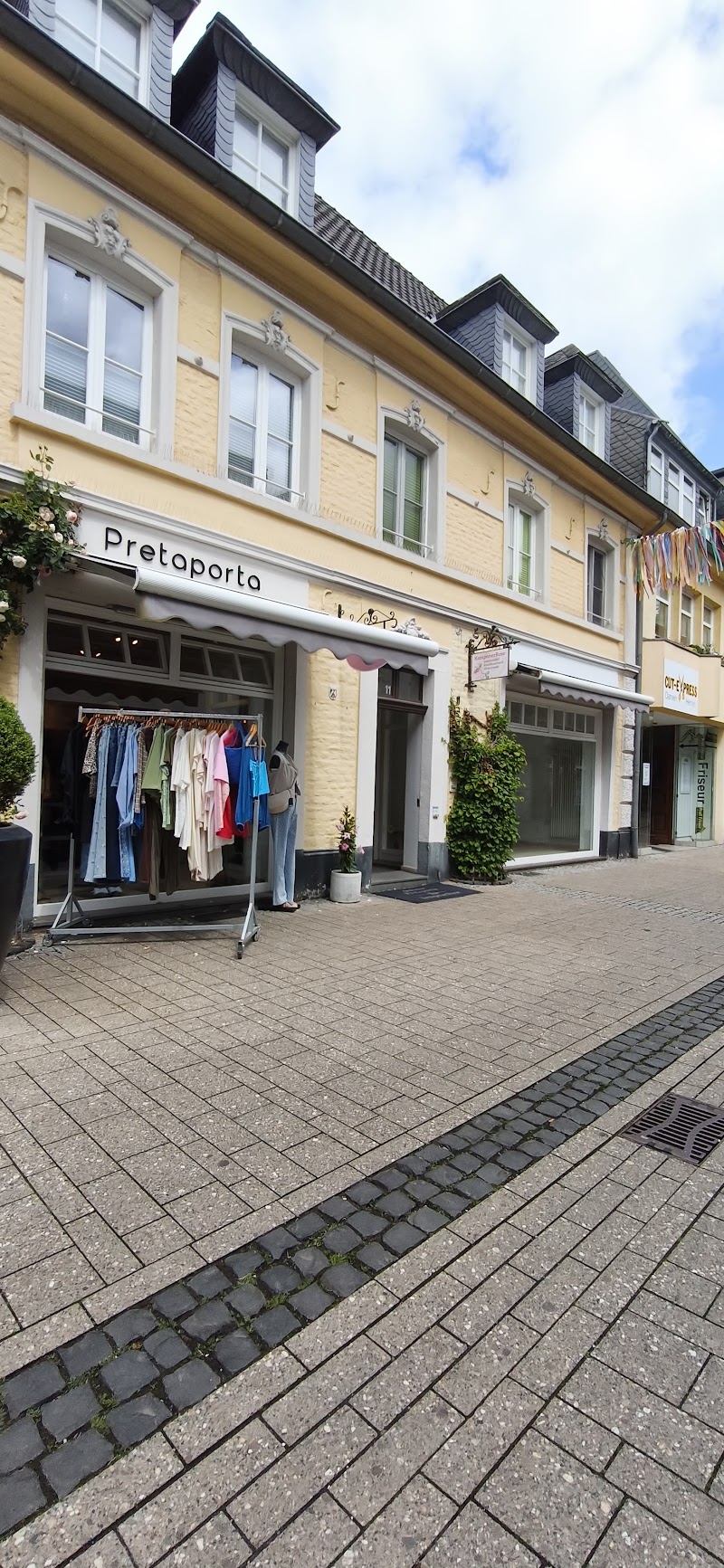 PRETAPORTA - CONCEPT STORE - PRETAPORTA - CONCEPT STORE, Judenstraße 11, 47906 Kempen, Germany