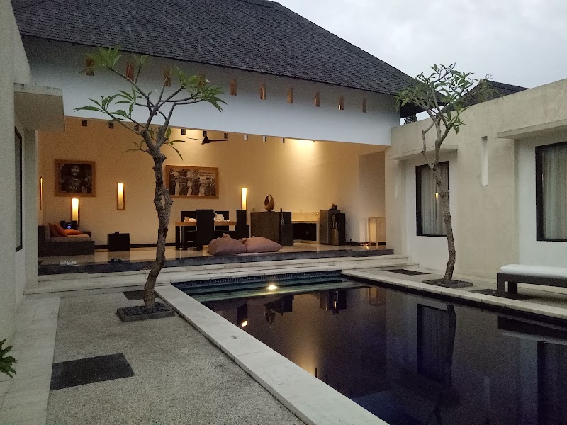 The Seminyak Suites Private Villas - The Seminyak Suites Private Villas Jl. Raya Seminyak No.17, Seminyak, Kec. Kuta, Kabupaten Badung, Bali 80361, Indonesia