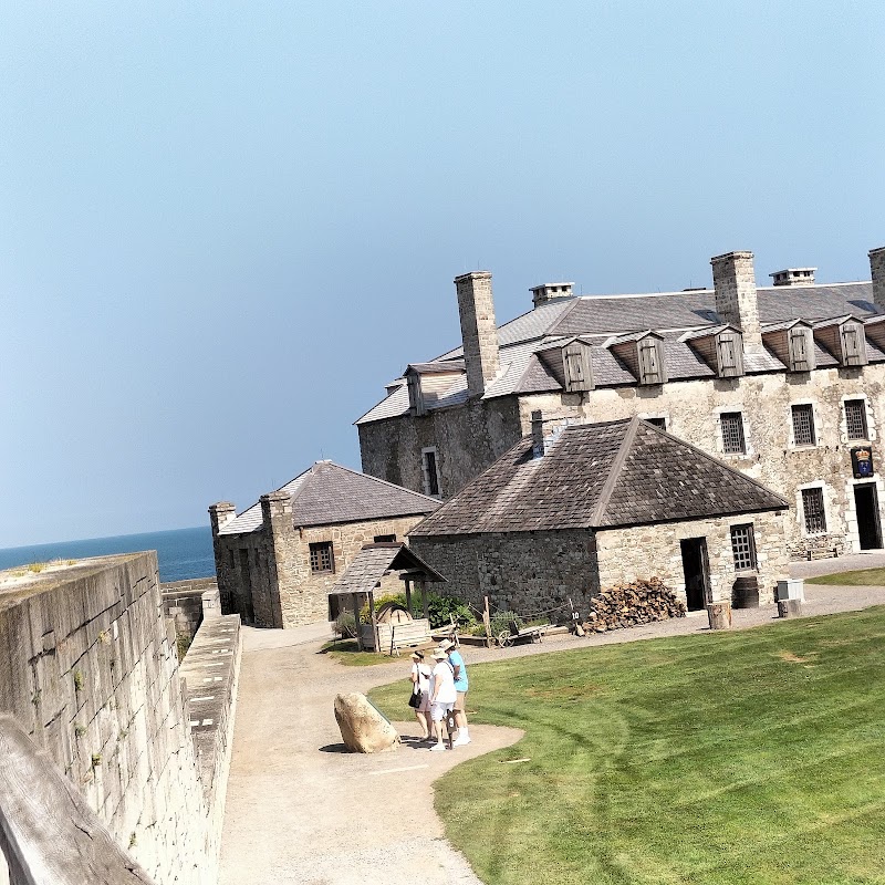 Old Fort Niagara Visitor Center - Old Fort Niagara Visitor Center, Youngstown, NY 14174, USA